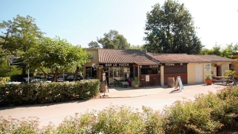 Camping en sud Ardèche avec restaurant