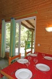 Chalet 7 personnes en camping en sud Ardeche
